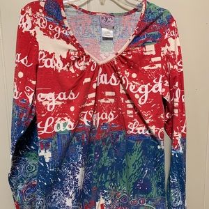 NWOT City Hearts Sz Medium colorful v-neck Las Vegas L/S top.